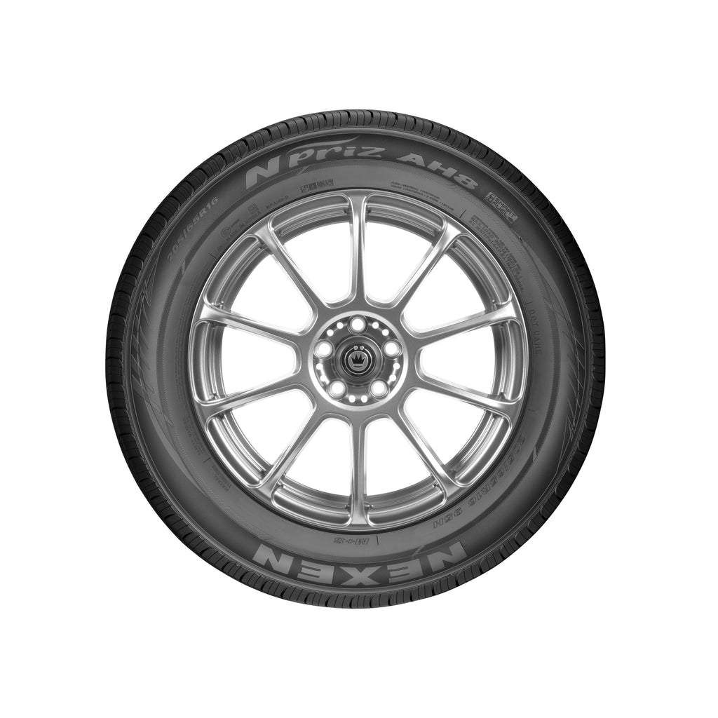 Nexen N'Priz AH8 All-Season Touring Tire 215/60R16